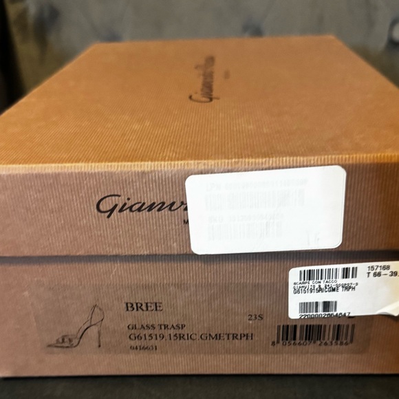 Gianvito Rossi Silver and Cream Heels - Picture 8 of 8